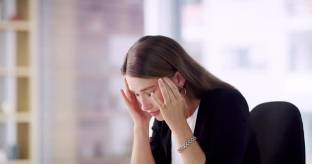 Biznes Kobieta Ból Głowy Masaż Świątyni Biurze Problemy Psychiczne Depresja — Wideo stockowe