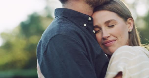 Happy Love Couple Hug Nature Bonding Romance Loving Affection Outdoors — Stock Video