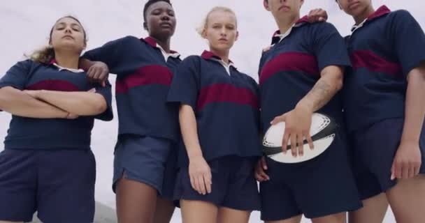 Rugby Selbstvertrauen Und Portrait Von Frauen Mit Ball Auf Dem — Stockvideo