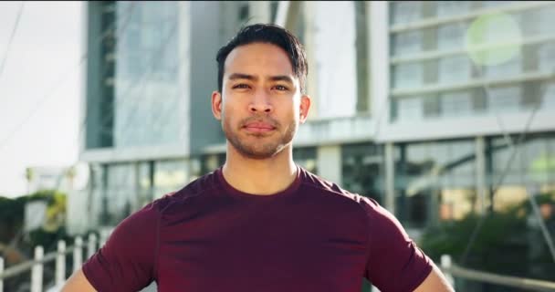 Азиатский Мужчина Фитнес Уверенность Городе Тренировки Бега Тренировки Свежем Воздухе — стоковое видео