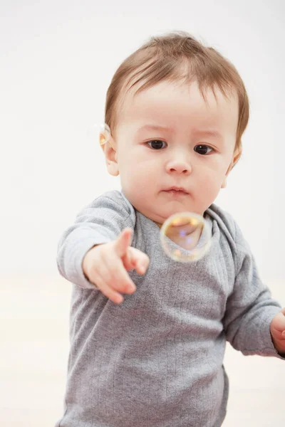 Baby Bubbles Playing Game Fun Childhood Development Curious Wondering Education — Stock Photo, Image