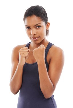 Kadın, boks yumruğu için portre ve eller ya da egzersiz gücü, spor giyim ya da eğitim modeli. Kadın sporcu, yüz ve özgüven sağlık veya beyaz altyapı, ilerleme veya stüdyo sorunları.