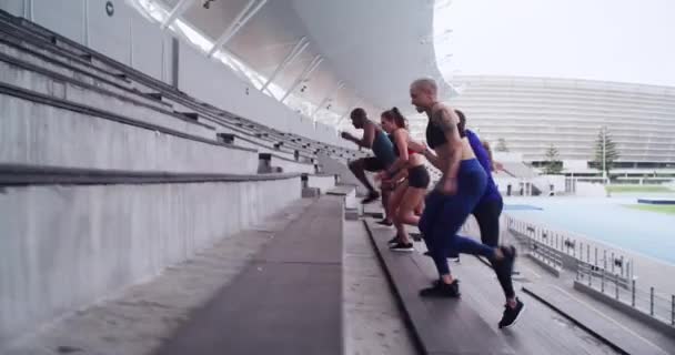 Groep Trappen Mensen Met Fitness Beweging Workout Doel Met Wellness — Stockvideo