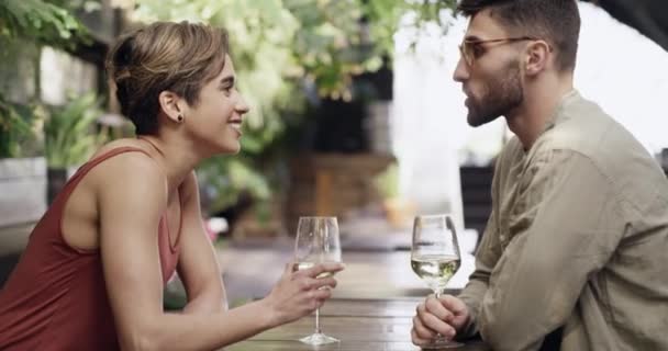 Anggur Sorak Sorai Dan Beberapa Kencan Kafe Dengan Cinta Kasih — Stok Video