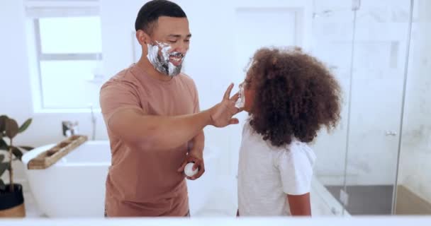 Man Child Learning Shaving Face Foam Skin Grooming Love Care — Stock Video