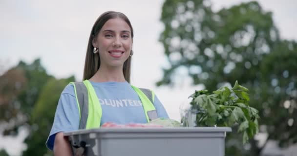 Városi Önkéntes Élelmiszer Adomány Boldog Élelmiszer Doboz Zöldség Tartály Vagy — Stock videók