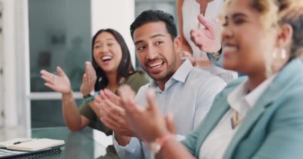 Sucesso Vencedor Aplausos Com Empresários Aperto Mão Para Parabéns Celebração — Vídeo de Stock