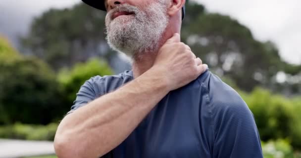 Senior Man Neck Pain Hand Inflammation Tendinitis Arthritis Frustrated Unhappy — Stock Video
