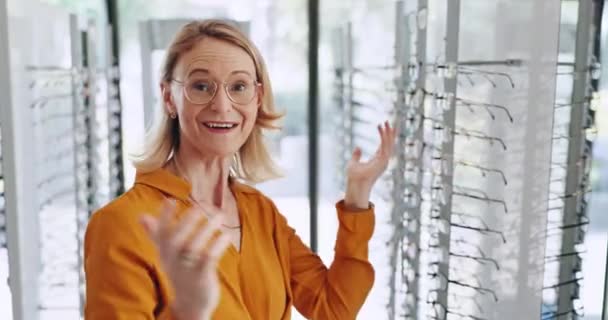 Optométrie Lunettes Visage Patient Âgé Clinique Pour Vision Les Soins — Video