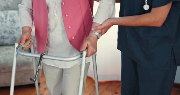 간호사 보행자 은퇴의 회복을 집에서 노인의 간병인 프레임 치유를 — 비디오