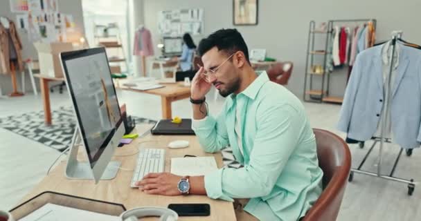 Stress Headache Business Man Computer Office Frustrated Glitch 404 Internet — Stock Video