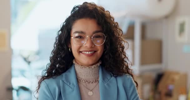Sorria Feliz Cara Mulher Negócios Estúdio Moda Com Confiança Para — Vídeo de Stock