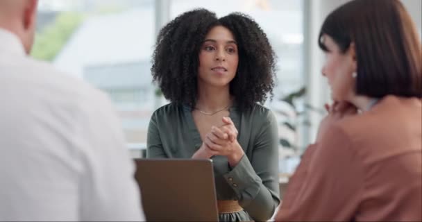 Financial Advisor Couple Woman Meeting Computer Asset Management Loan Offer — Stock Video