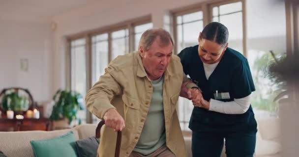 Hombre Mayor Médico Mujer Cuidados Ancianos Para Apoyo Atención Médica — Vídeos de Stock