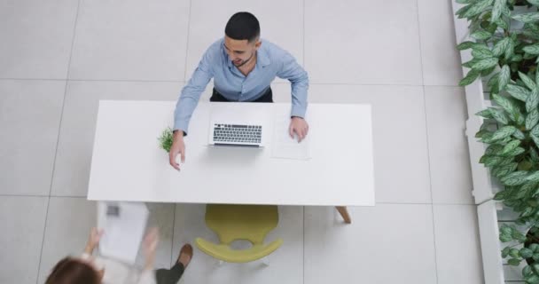 Gente Negocios Apretón Manos Reunión Arriba Para Entrevista Trabajo Equipo — Vídeos de Stock