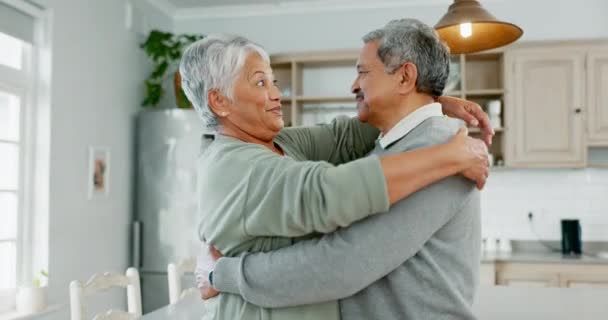 Senior Couple Hug Kiss Home Love Care Quality Time Celebrate — Stock Video