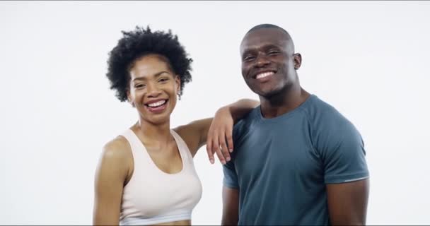Muž Žena Znamení Pro Fitness Studiu Tváří Pro Trénink Wellness — Stock video