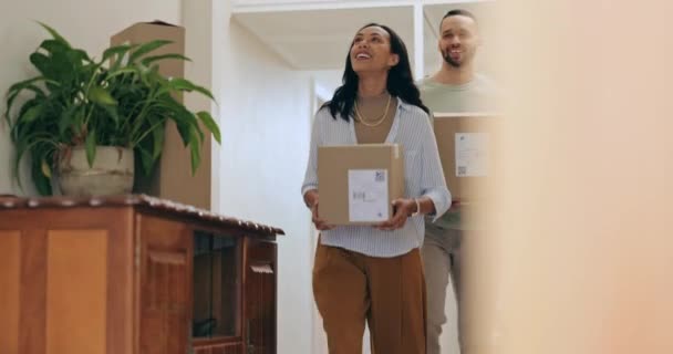 Moving Boxes Couple Package New Home Investment Excited Sale Mortgage — Stock Video