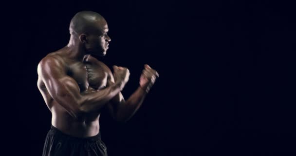 Boxeador Hombre Manos Con Desafío Lucha Deportiva Competencia Cuerpo Muscular — Vídeo de stock