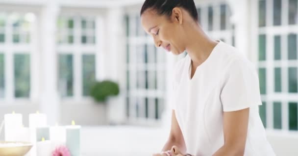 Donna Massaggi Spa Rilassarsi Collo Parlare Ospitalità Trattamento Sollievo Resort — Video Stock