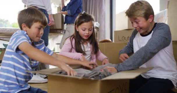 New Home Toys Happy Family Unpacking Boxes Property Excited Smile — Stock Video