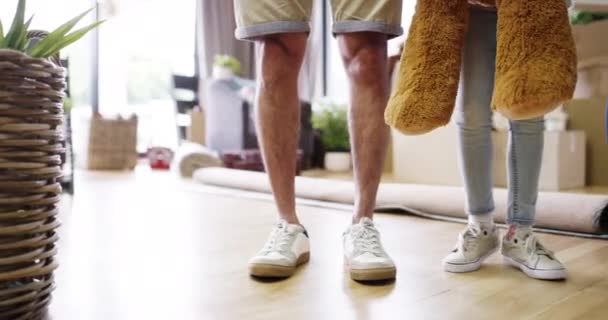 Новый Дом Рост Ноги Семьей Детьми Людьми Собственностью Недвижимостью Достижениями — стоковое видео