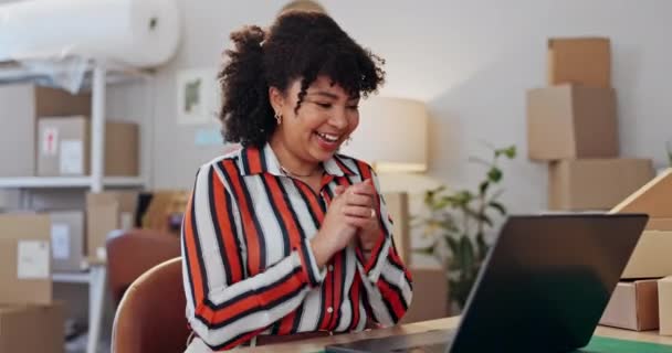 Жінка Успіх Логістиці Ноутбук Стартап Бізнесу Продажу Електронної Комерції Прибутку — стокове відео