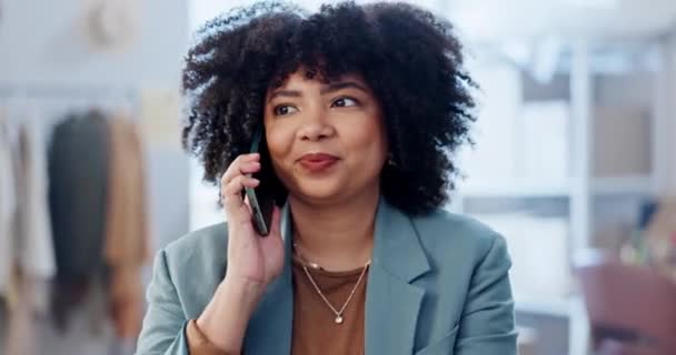 Žena Startup Telefonní Hovor Kanceláři Pro Komunikaci Zpětnou Vazbu Klientů — Stock video