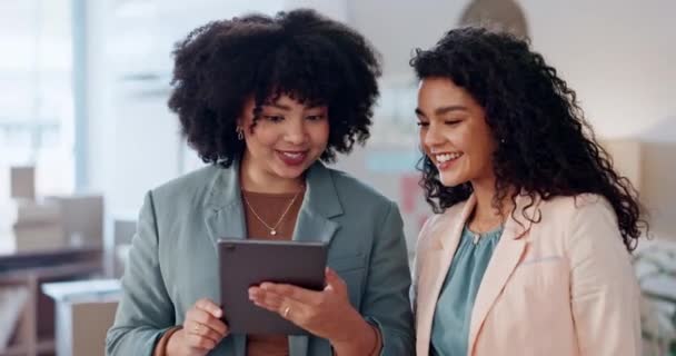 Vrouwen Tablet Teamwork Voor Kantoorlogistiek Commerce Voorraadbeheer Online Shop Supply — Stockvideo