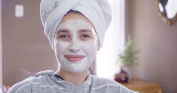 Kobieta Leczenie Maska Pielęgnacji Skóry Domu Wellness Luksusowy Produkt Samoopieki — Wideo stockowe