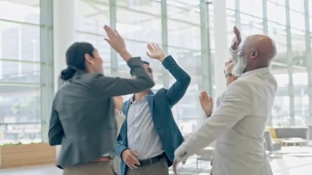 Business People High Five Success Applause Support Team Building Goals — Stock Video