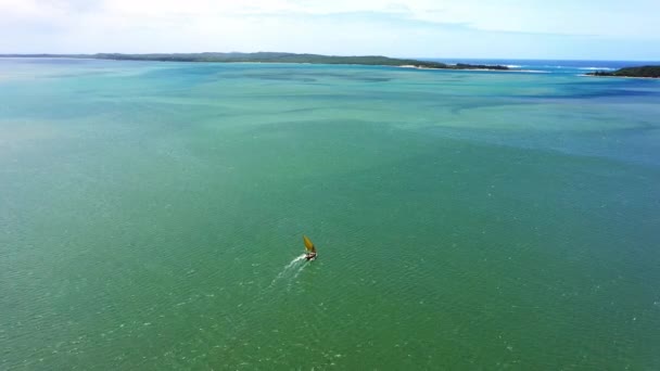 Drone Windsurf Persona Naturaleza Mar Isla Destino Viaje Playa Tropical — Vídeo de stock