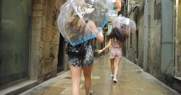 Friends Dancing Umbrella Rain Vacation Trip Barcelona Spain Carefree Fun Stock Footage
