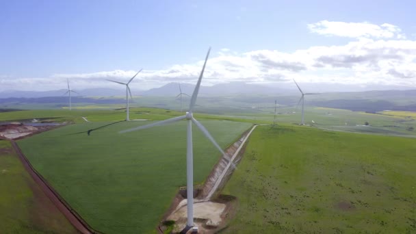 Parque Eólico Aerogeneradores Energía Verde Con Dron Aire Libre Fuente — Vídeo de stock