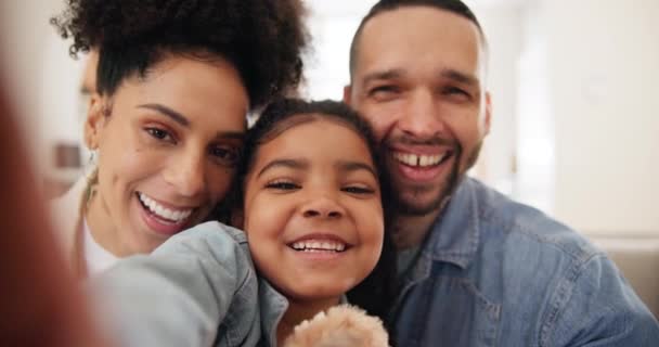 Famille Heureuse Enfant Selfie Avec Sourire Pour Photo Profil Les — Video