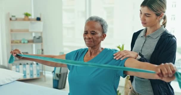 Fisioterapia Consulenza Donne Anziane Banda Resistenza Benessere Clinica Lavoro Riabilitazione — Video Stock