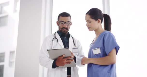 Kórház Kutatás Orvos Nővér Tabletta Orvosi Ellátás Vita Orvostudomány Egészségügyi — Stock videók