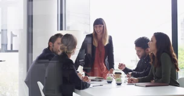 Führung Treffen Von Geschäftsleuten Und Glückliche Frau Manager Oder Chef — Stockvideo