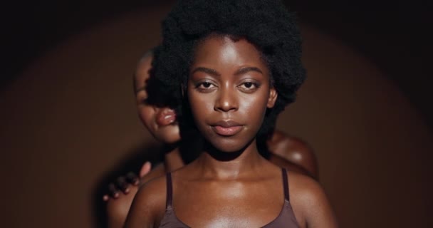 Ansikte Svarta Kvinnor Vänner Eller Naturlig Hudvård För Välbefinnande Kosmetika — Stockvideo