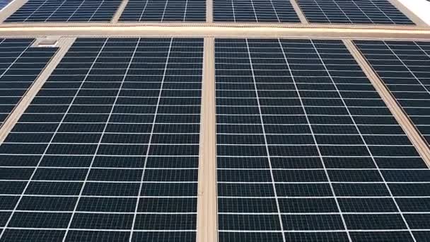 Güneş Panelleri Inşaat Alanı Sürdürülebilirlik Mühendislik Veya Çevre Dostu Güç — Stok video