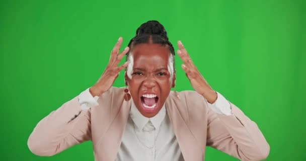 Gritos Raiva Tristeza Com Mulher Negra Tela Verde Para Estresse — Vídeo de Stock
