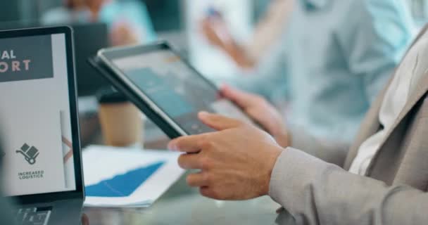 Empresário Mãos Tablet Marketing Digital Com Ideia Planejamento Corporativo Estratégia — Vídeo de Stock