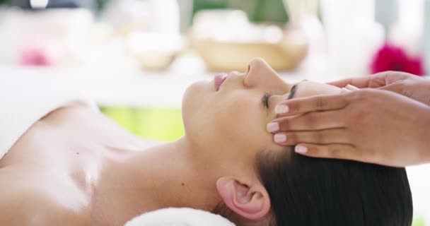 Femme Massage Beauté Pour Visage Spa Physiothérapie Pour Traitement Soulagement — Video
