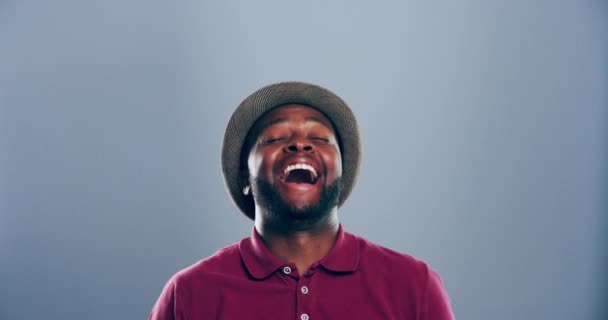 Siyah Adam Yüzü Gülüşü Mizah Komedi Şakası Iyi Ruh Hali — Stok video