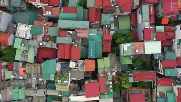 Luftaufnahme Stadt Und Hausdächer Einem Überfüllten Viertel Vietnamesischen Hanoi Für — Stockvideo