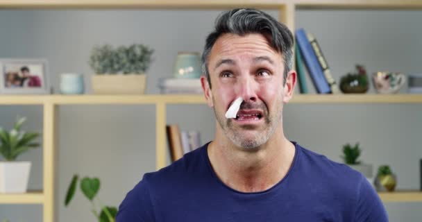 Hombre Enfermo Tejido Nasal Hogar Para Enfermedad Tos Alérgica Estornudar — Vídeo de stock