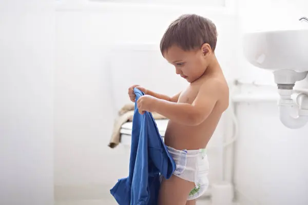 Home Morning Child Dressing Clothes Learning Style Change Shirt Kid — Stock Photo, Image