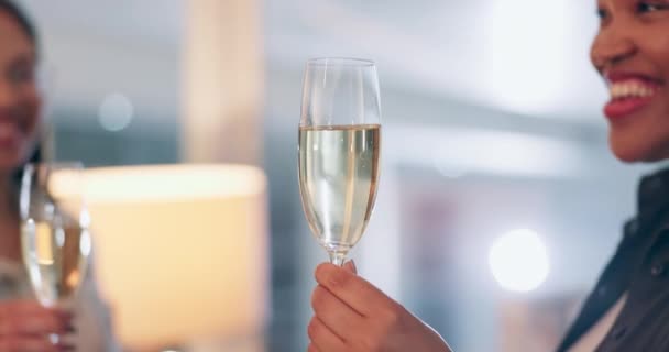 Деловые Люди Шампанское Праздничные Тосты Успех Командная Работа Достижения Вечеринке — стоковое видео
