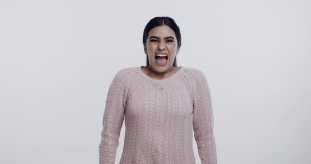 Rozzlobený Žena Křičí Tvář Duševním Zdravím Stresem Úzkostí Problému Studiu — Stock video