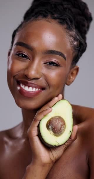 Beauty Avocado Face Happy Woman Studio Healthy Cosmetics Nutrition Diet — Stock Video